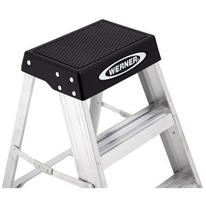 WERNER 2FT TYPE IA ALUMINUM STEP STOOL 150B