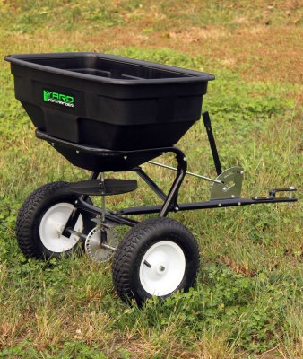 Landscapers Select 125 LB Tow-Behind Spreader (125 LB)